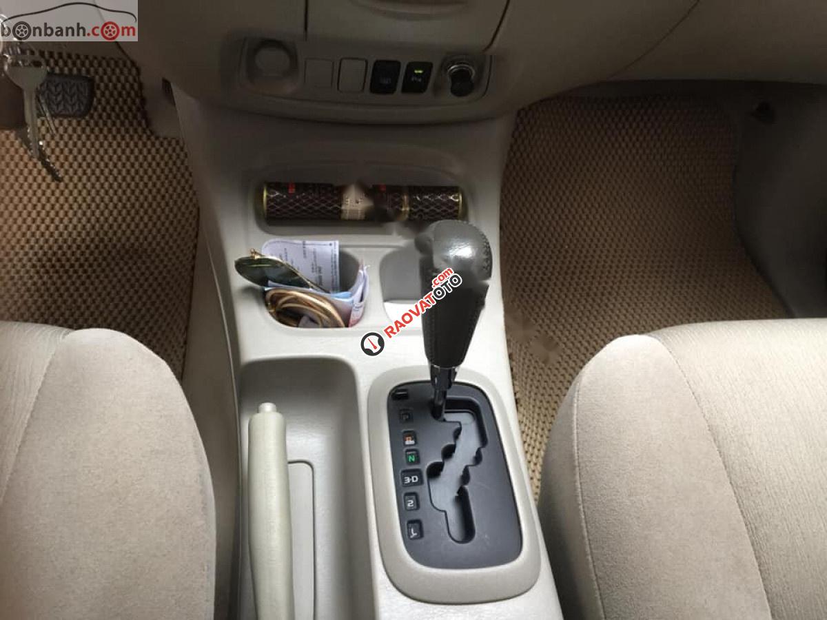 Bán Toyota Innova G năm sản xuất 2014, màu bạc xe gia đình -5