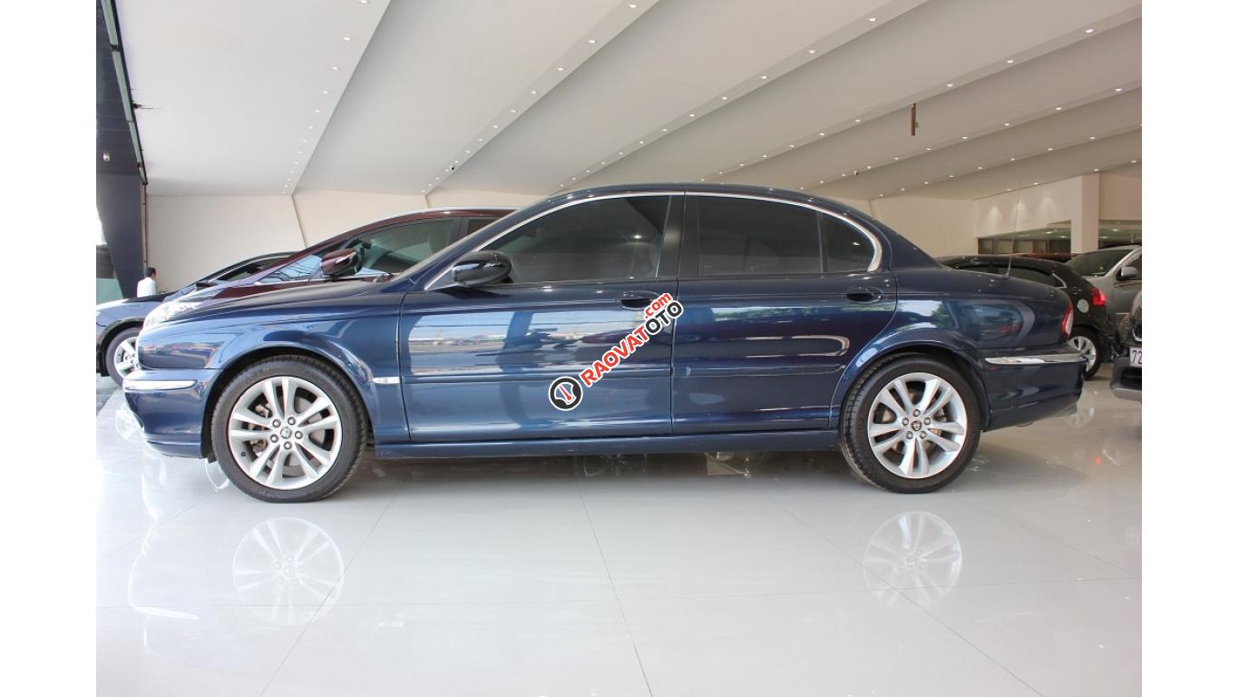 HCM: Jaguar X Type 2.1 V6 AT 2009, màu xanh, xe nhập-2