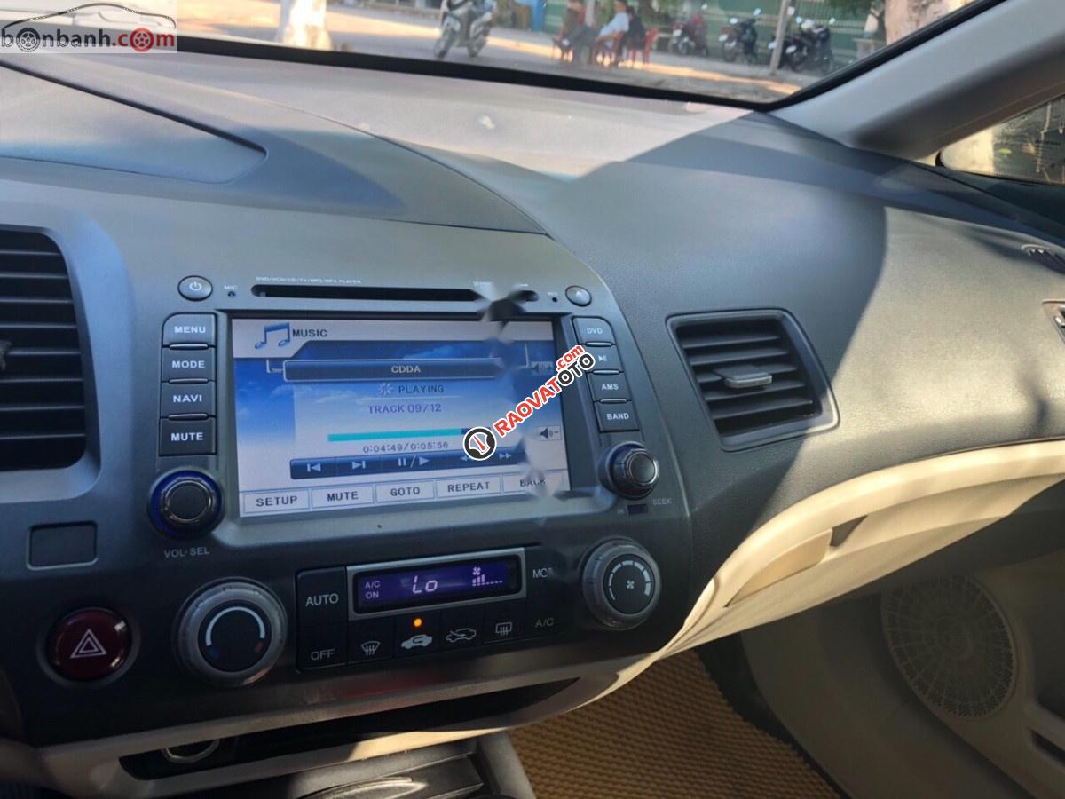 Cần bán xe cũ Honda Civic 1.8 AT năm 2006, màu bạc-2