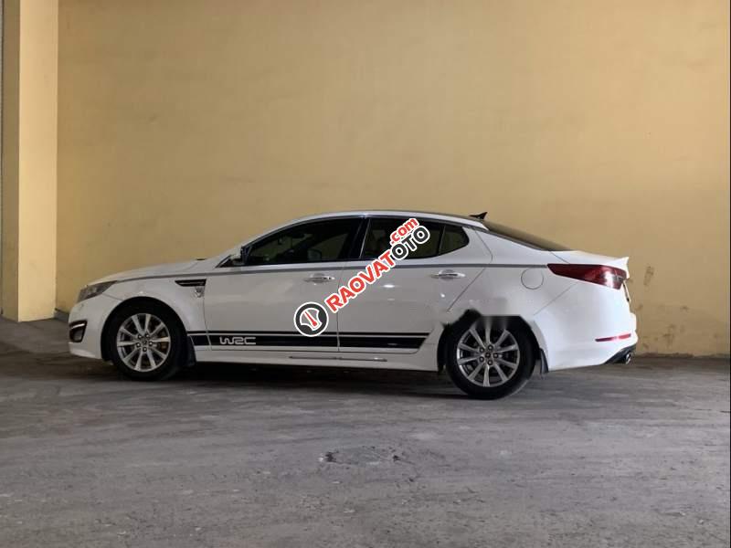 Cần bán xe Kia Optima 2013, màu trắng, xe nhập, giá 565tr-5