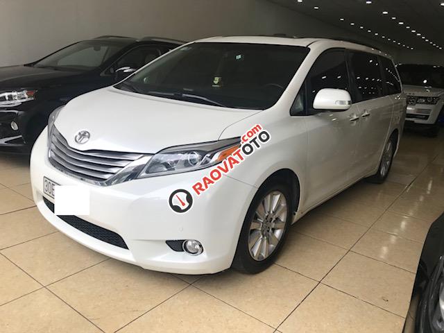 Bán Toyota Sienna Limited biển Hà Nội, màu trắng nội thất nâu, xe sản xuất tháng 8/2015 đăng ký 2016, chạy hơn 30.000Km-1