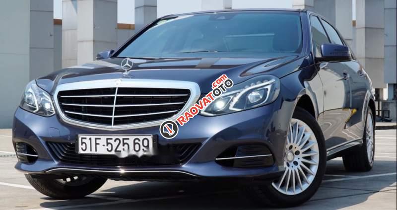 Cần bán xe Mercedes E200 sản xuất năm 2015-3
