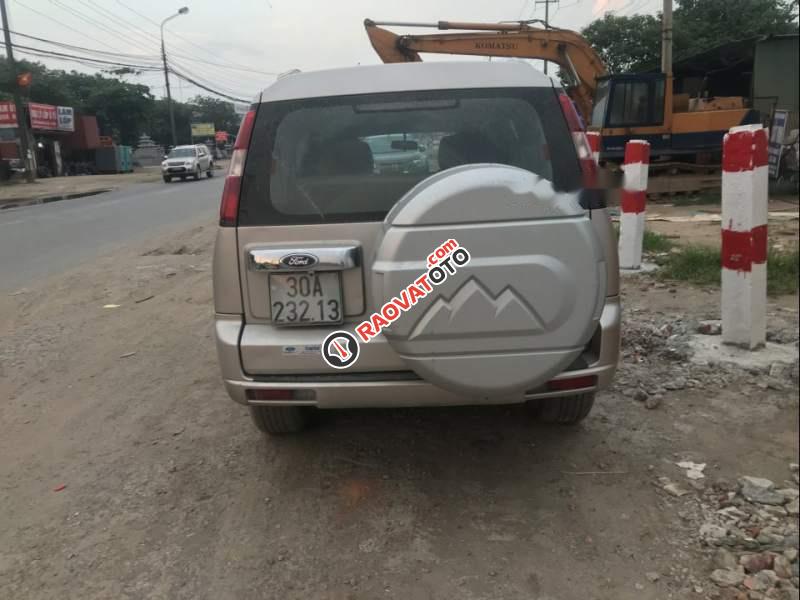 Bán xe Ford Everest MT 2014, số sàn, 02 cầu-3