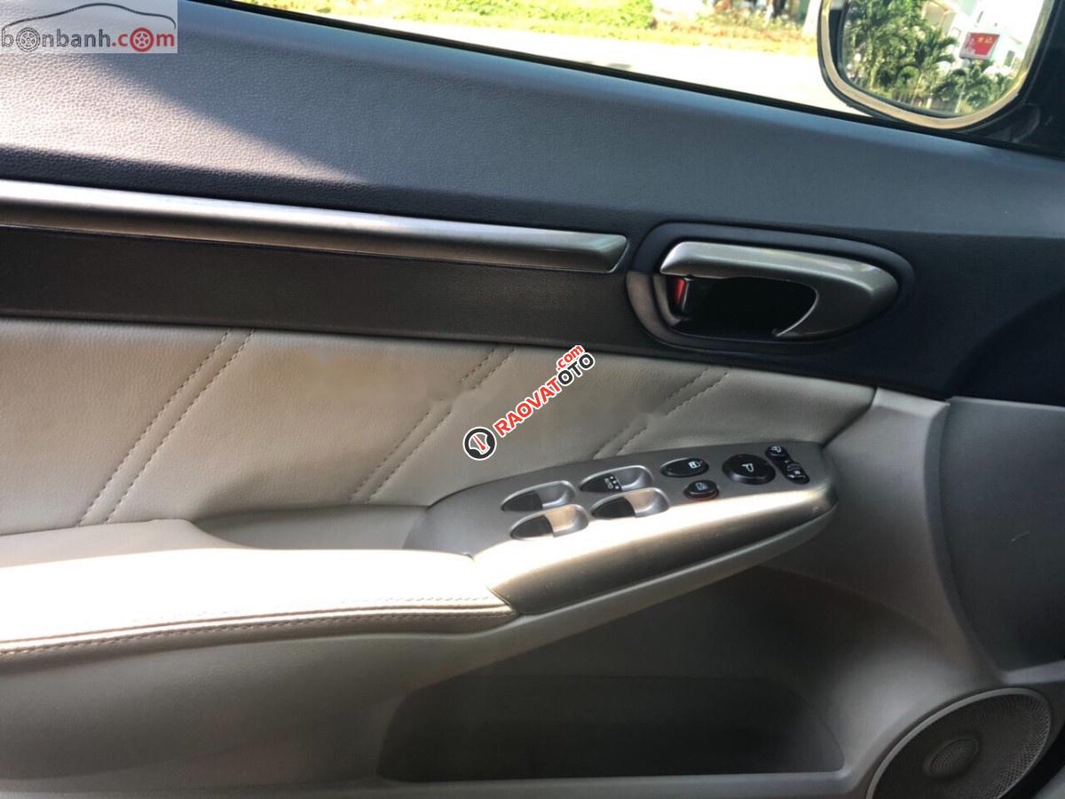 Cần bán xe cũ Honda Civic 1.8 AT năm 2006, màu bạc-0