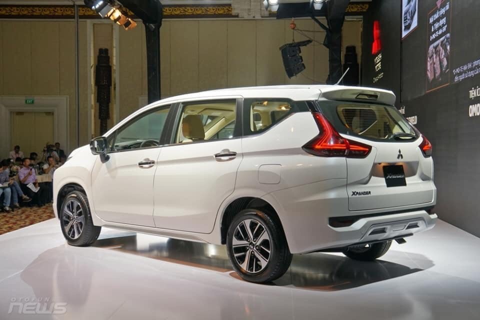 Cần bán Mitsubishi Mitsubishi Xpander sản xuất 2019, màu trắng, nhập khẩu nguyên chiếc-0