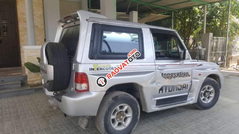 Bán ô tô Hyundai Galloper 2004, màu bạc, nhập khẩu nguyên chiếc-2