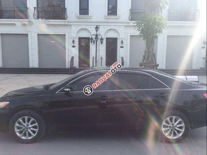 Bán Toyota Camry LE đời 2010, màu đen, nhập khẩu-1