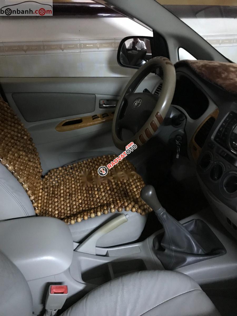 Cần bán gấp Toyota Innova G SR sản xuất năm 2010-0