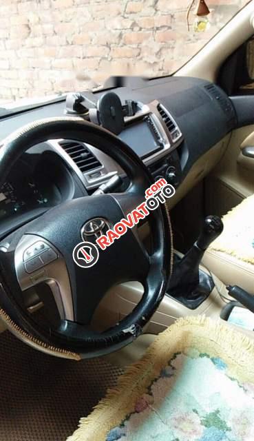 Bán Toyota Hilux 2.5MT đời 2014, màu bạc số sàn, giá 480tr-1