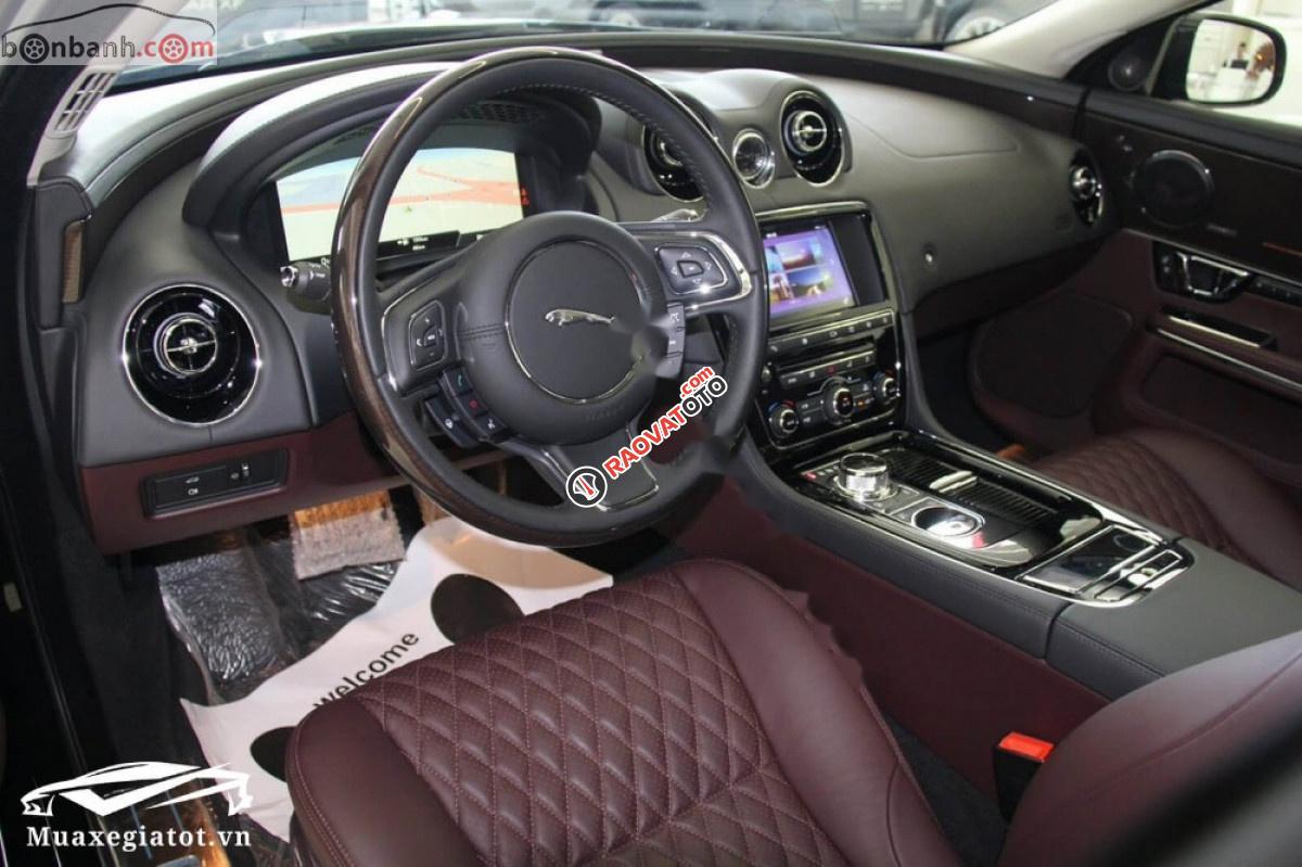 Cần bán lại xe Jaguar XJ series L sản xuất năm 2015, màu đen, nhập khẩu nguyên chiếc-2