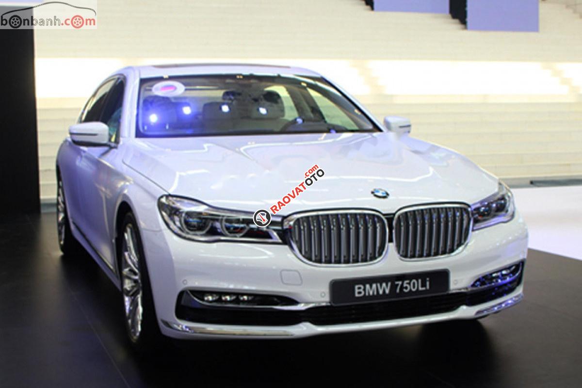 Bán BMW 7 Series 750Li đời 2019, màu trắng, nhập khẩu-0