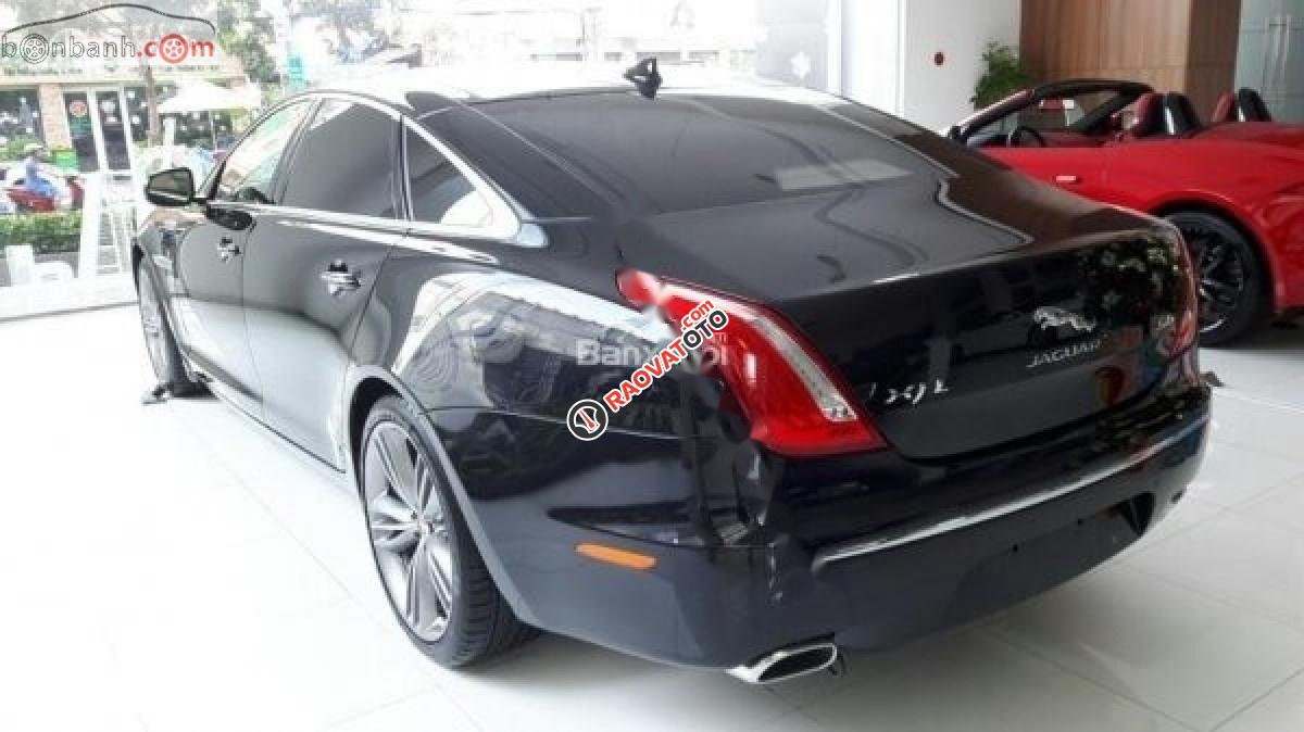 Cần bán lại xe Jaguar XJ series L sản xuất năm 2015, màu đen, nhập khẩu nguyên chiếc-7