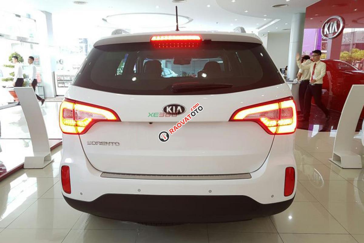Bán Kia Sorento DATH 2017, hỗ trợ trả góp, giá cạnh tranh. LH 0938217859-3