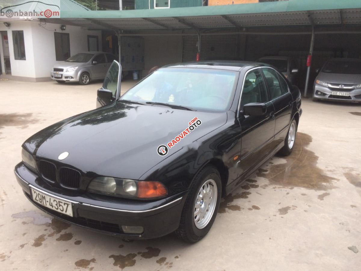 Bán xe BMW 5 Series 528i năm sản xuất 2000, màu đen, nhập khẩu, giá tốt-2