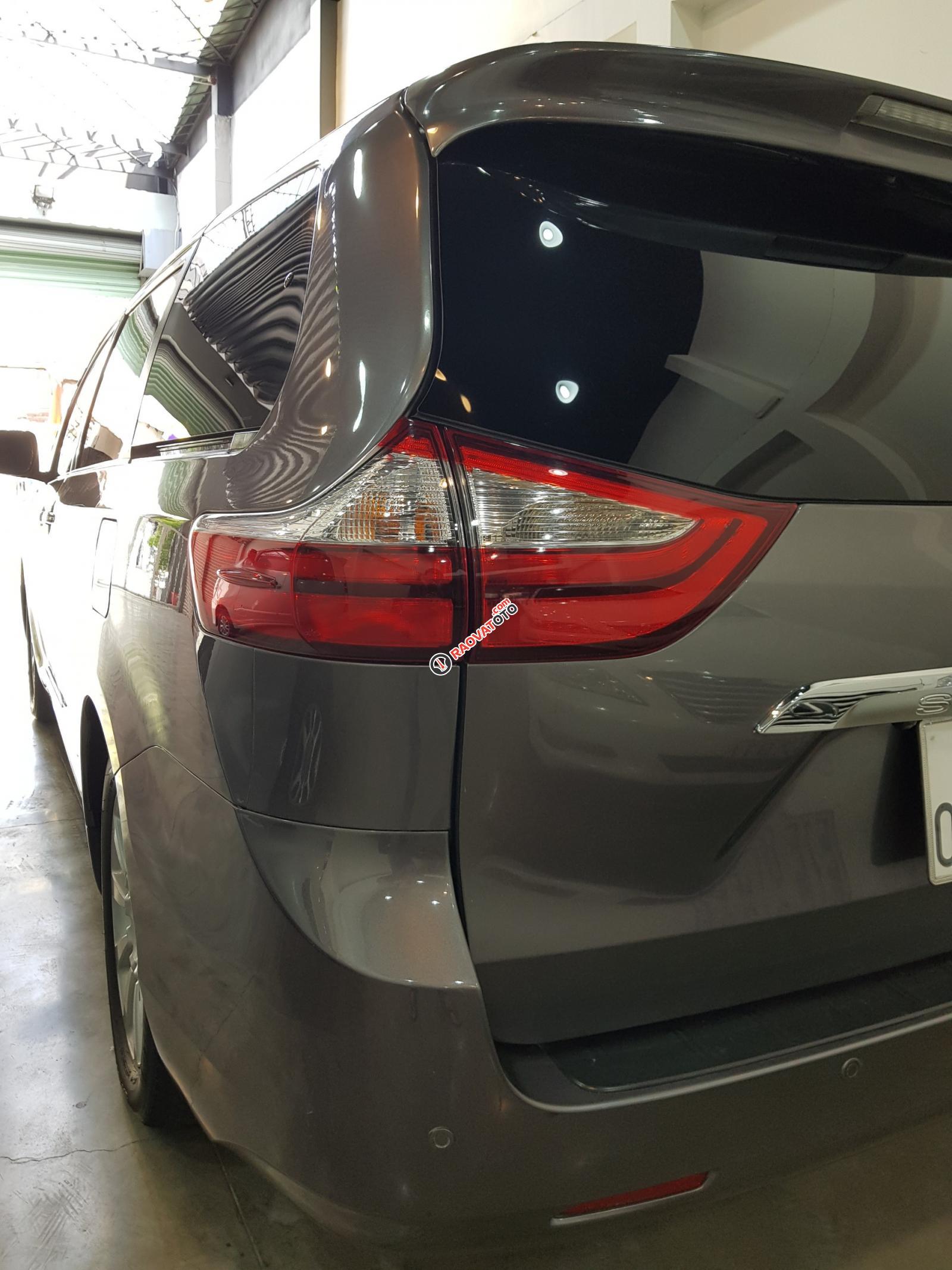 Bán xe Toyota Sienna Limited 3.5 AT AWD năm 2014, màu xám, nhập khẩu, full option-8