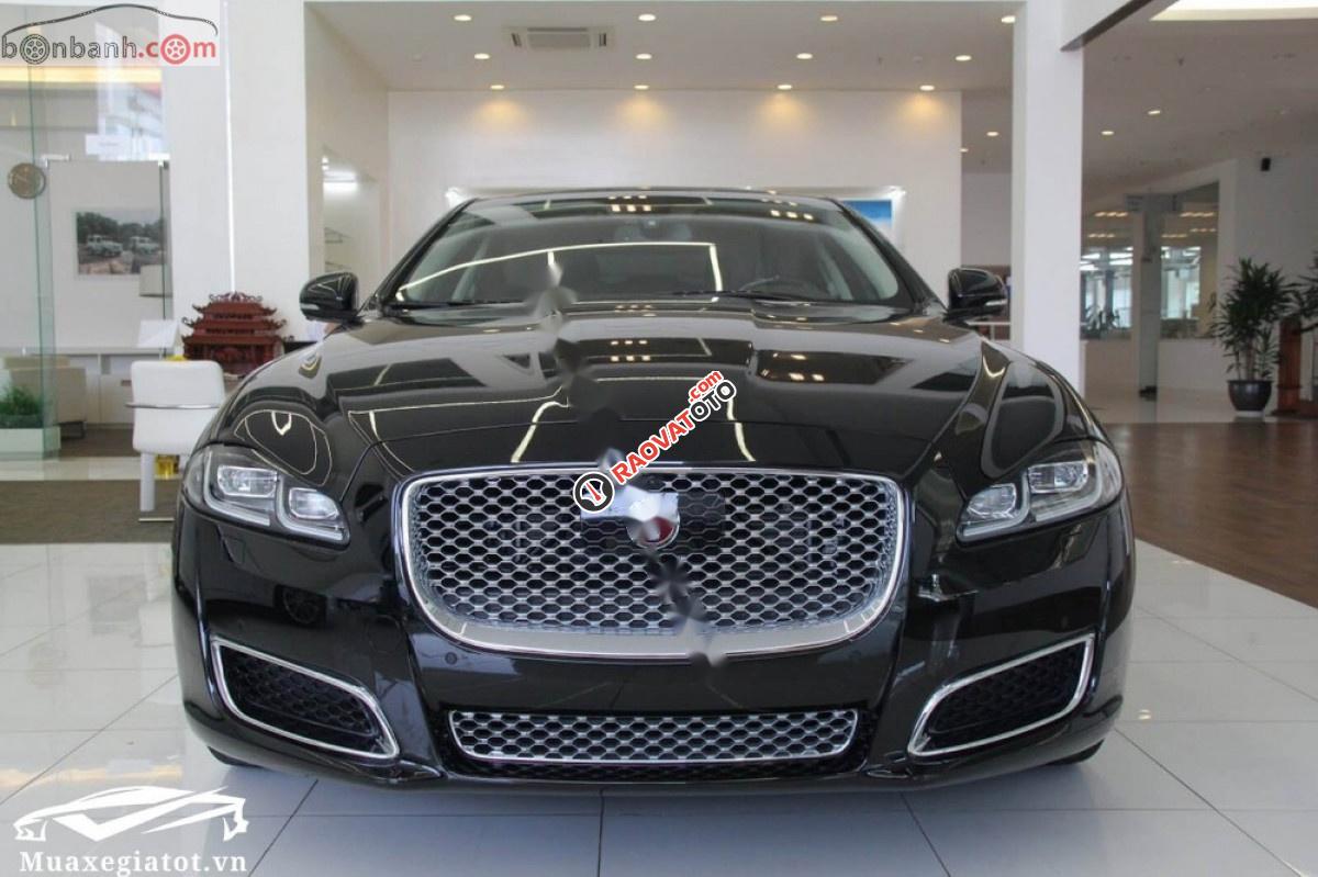 Cần bán lại xe Jaguar XJ series L sản xuất năm 2015, màu đen, nhập khẩu nguyên chiếc-4