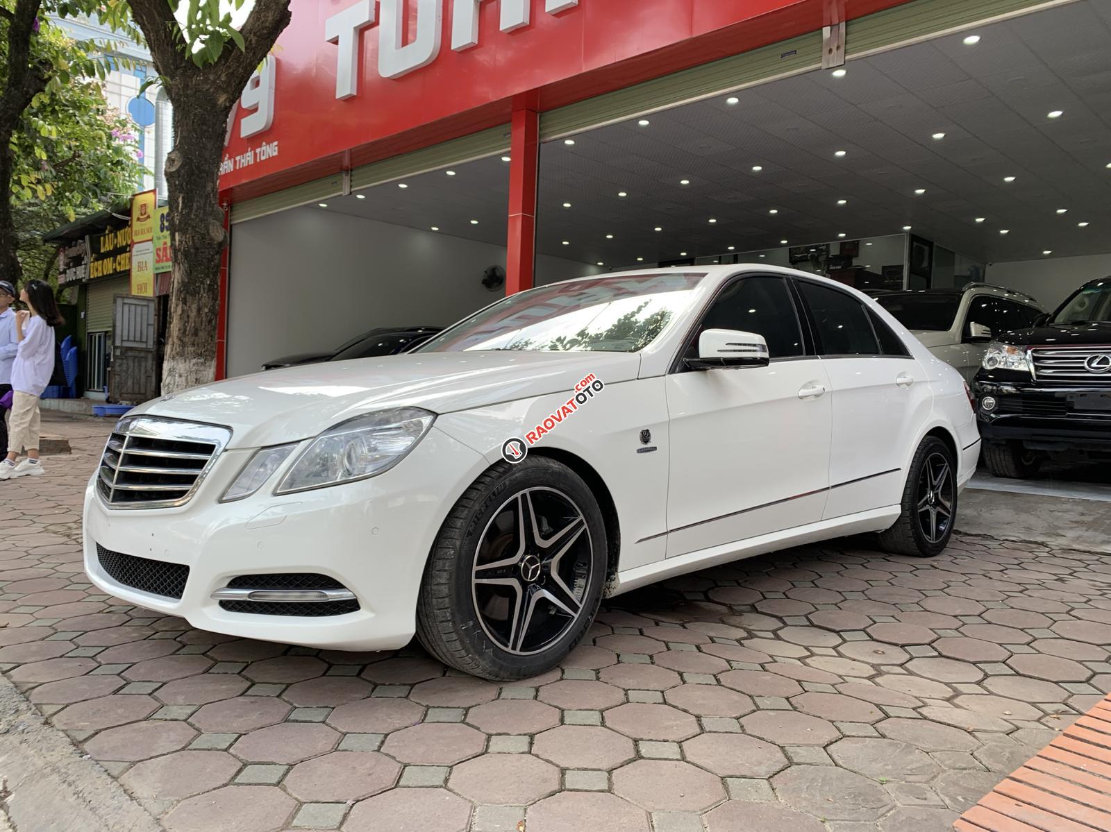 Bán Mẹc E250 SX 2011 màu trắng siêu chất-2