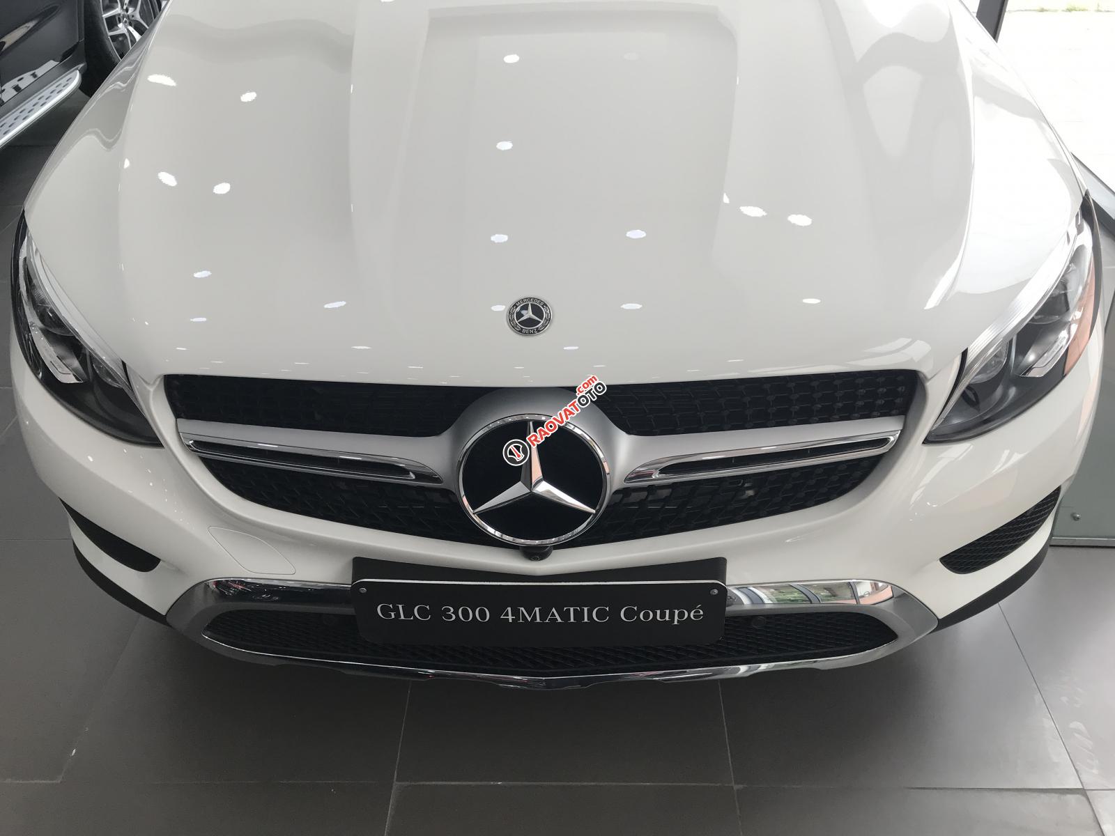 Bán ô tô Mercedes GLC 300 Coupe đời 2019, màu trắng, nhập Đức nguyên chiếc-9