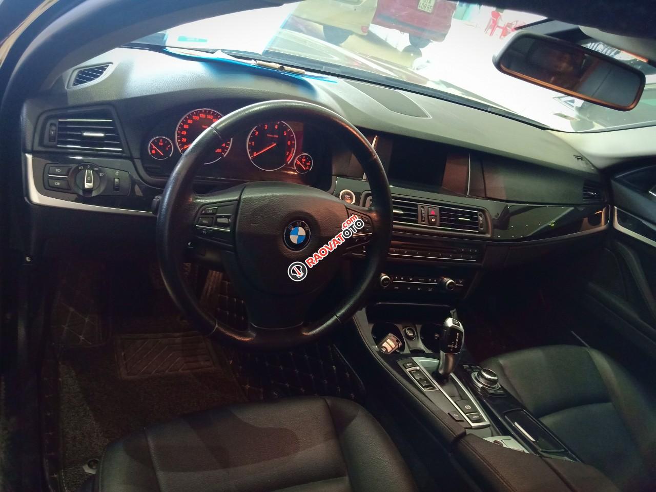 Cần bán BMW 520i đời 2014 2.0 AT xe nhập khẩu nguyên chiếc tại Đức, odo: 53.000 km, màu đen, xe đẹp-4