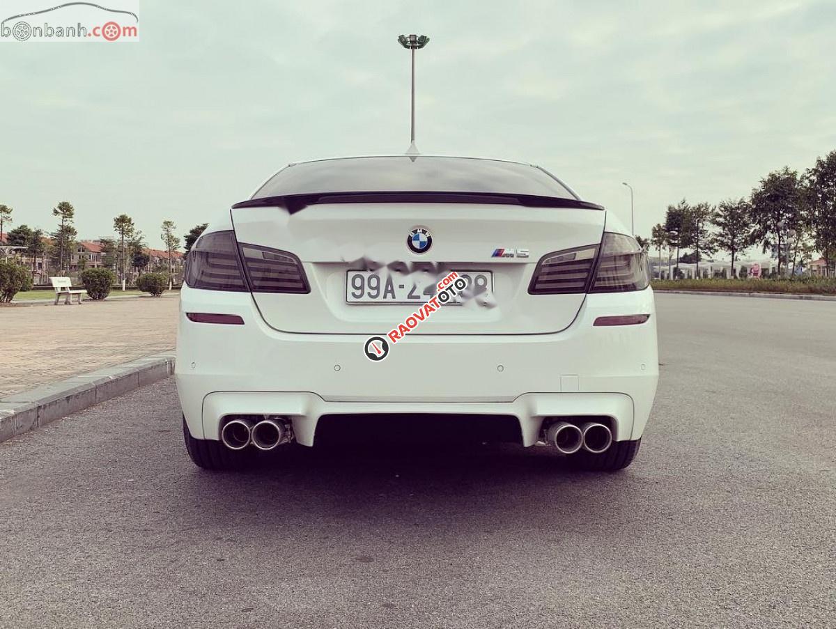 Cần bán gấp BMW 5 Series 520i 2016, màu trắng, ĐKLĐ 2017-3