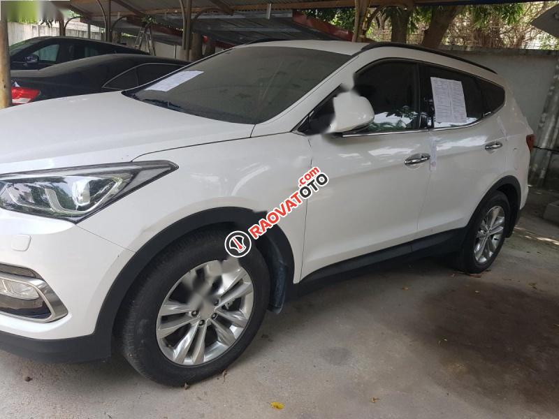 Cần bán xe Hyundai Santa Fe 2.2 CRDI đời 2018, màu trắng-2