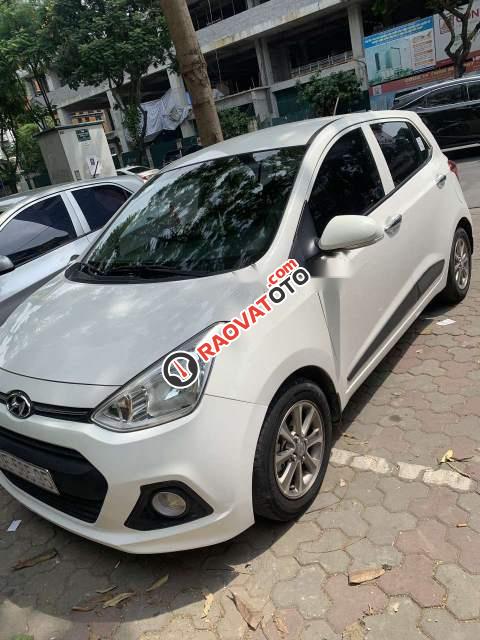 Bán Hyundai Grand i10 1.0AT 2016, màu trắng, xe nhập -2