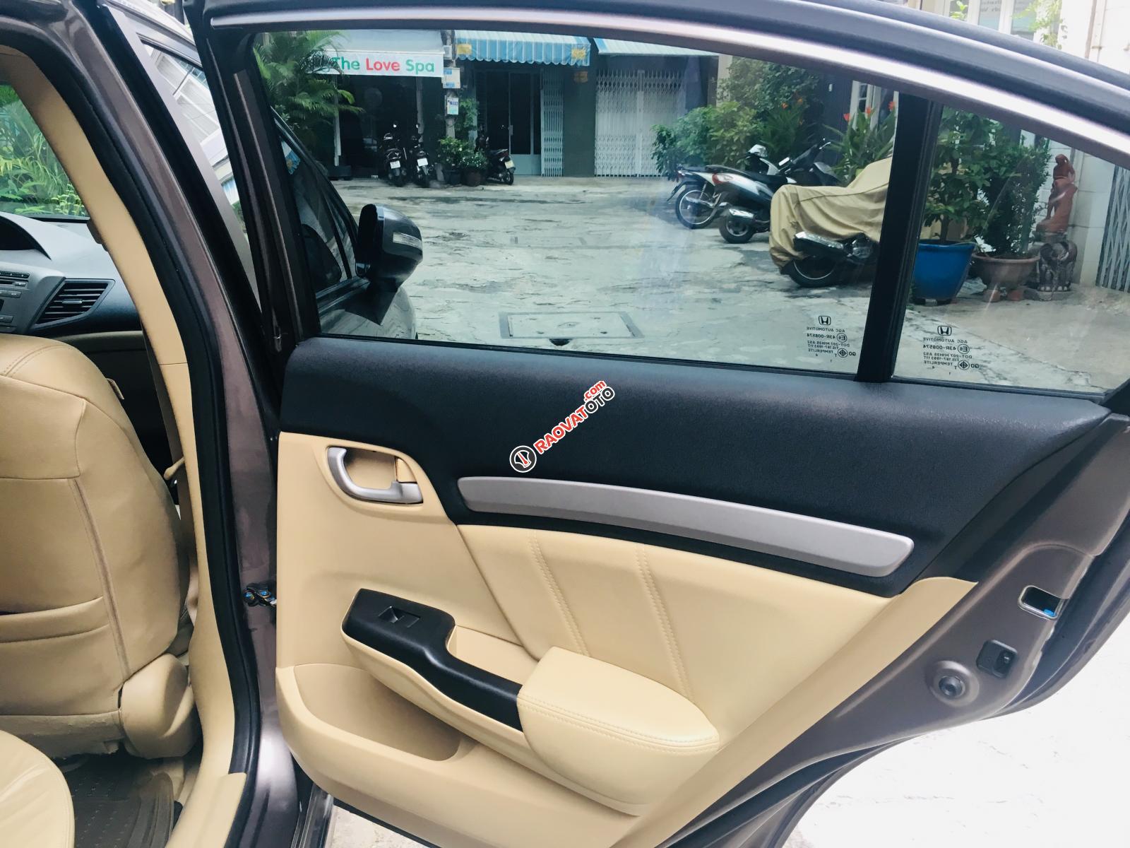 Bán Honda Civic 1.8 tự động, đời 2014, rất mới, full bodykit Modulo-4