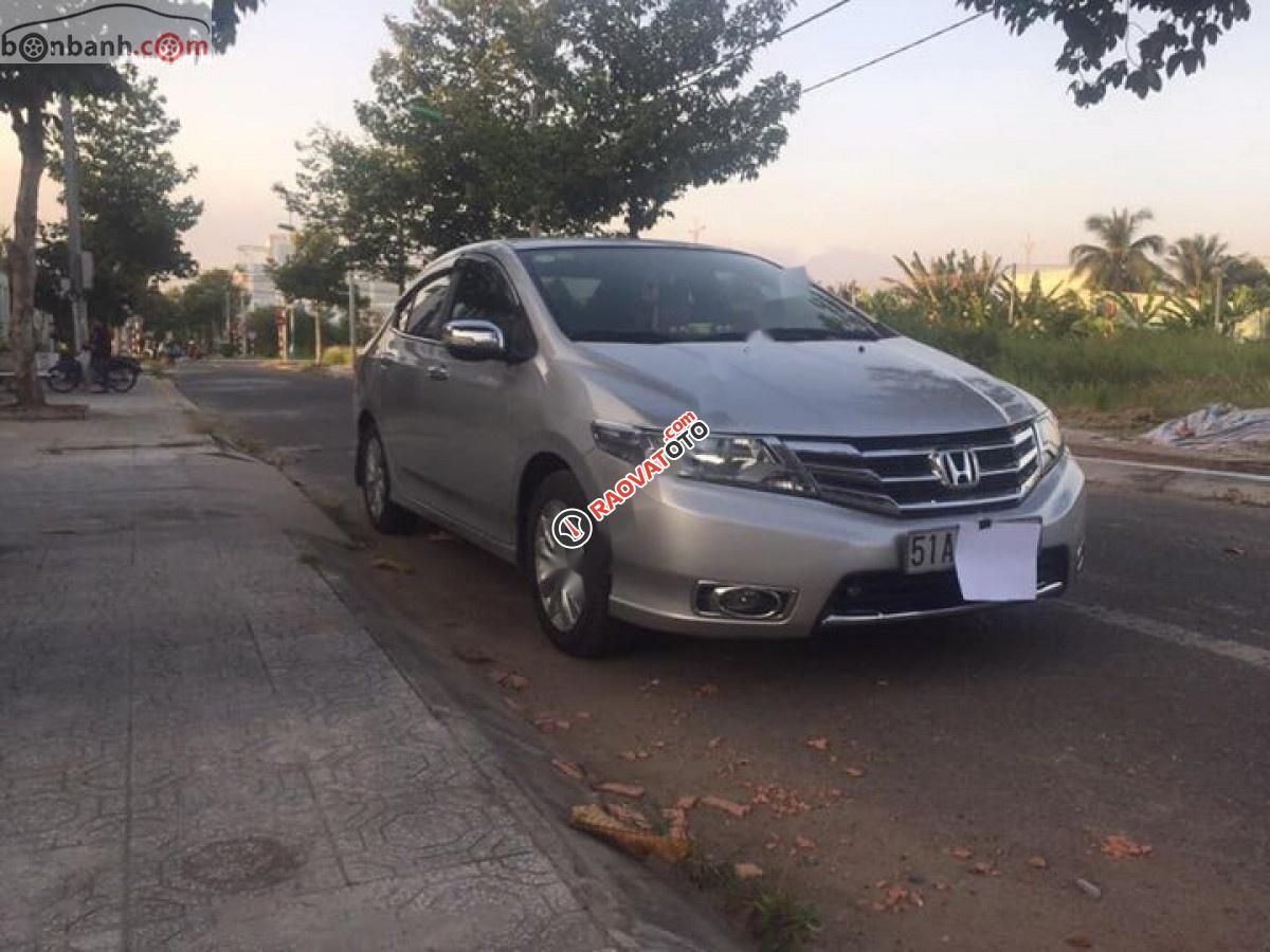 Bán Honda City 1.5 AT sản xuất năm 2013, màu bạc số tự động -0