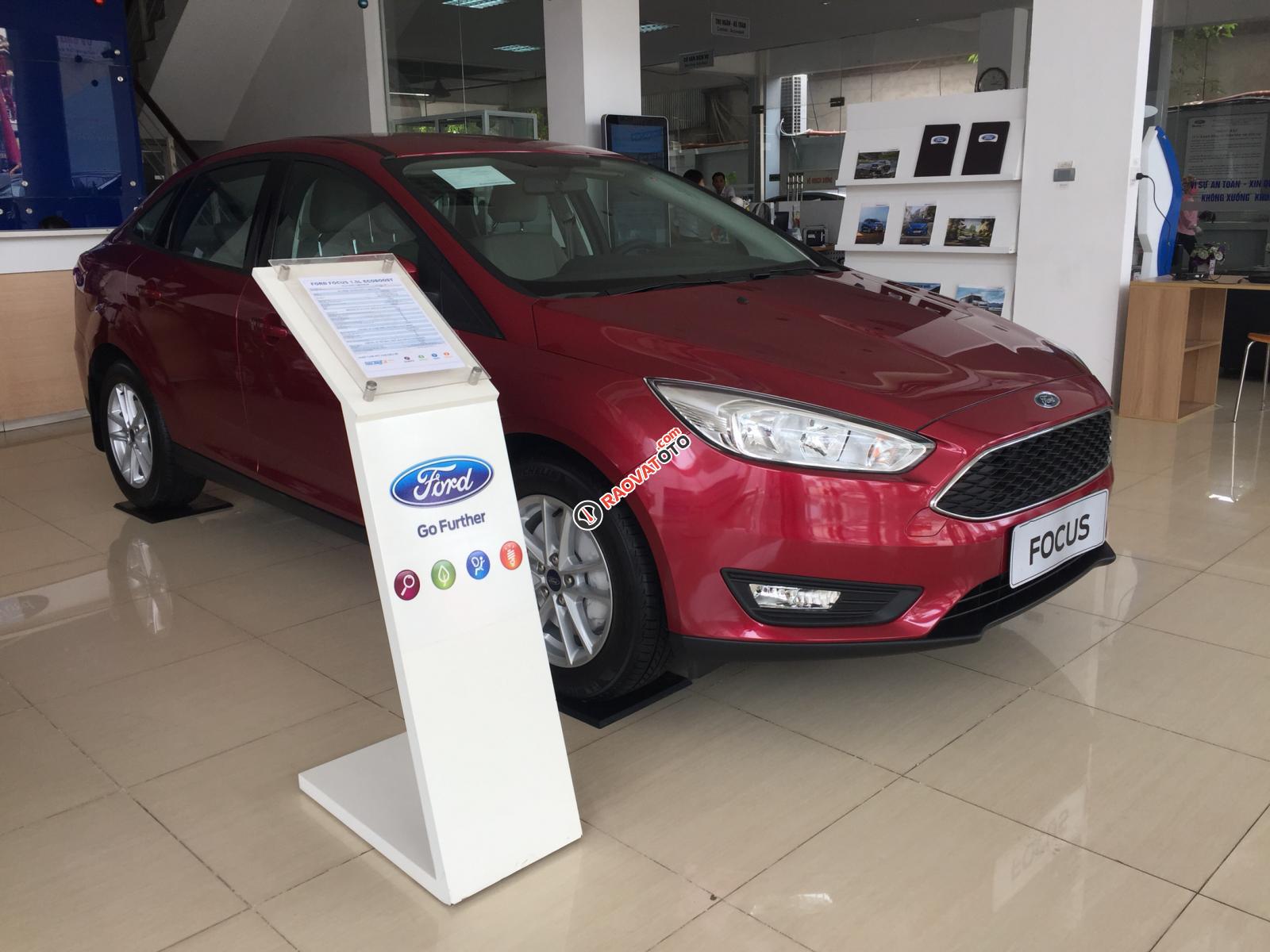 Bán Ford Focus Trend Sedan mới 100% giá bán 565TR, KM phụ kiện-6