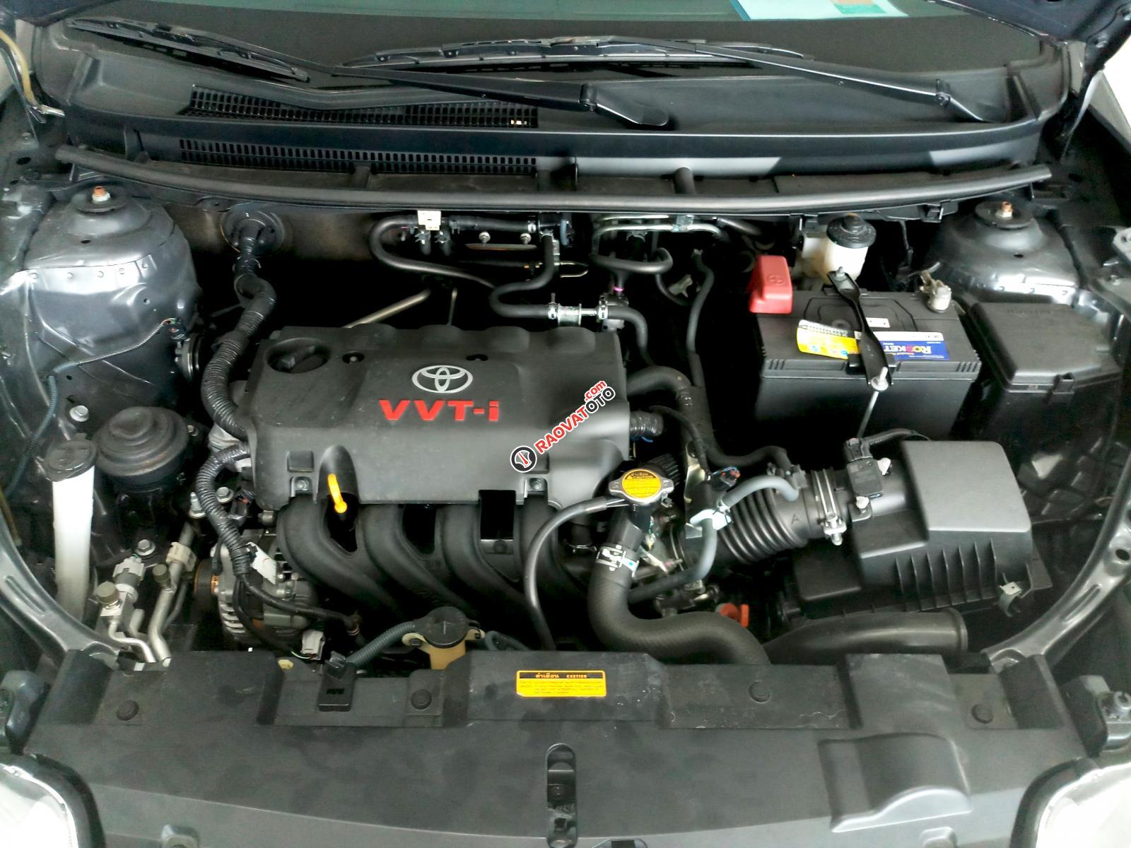 Bán Toyota Yaris đời 2015, màu xám (ghi), xe nhập Thái-1