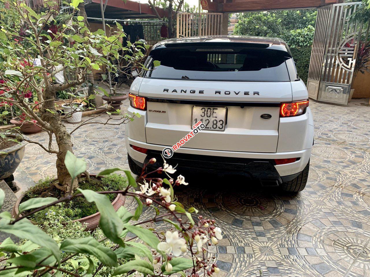 Bán Range Rover Evoque sản xuất 2014, màu trắng, 1 tỷ 720 triệu-3