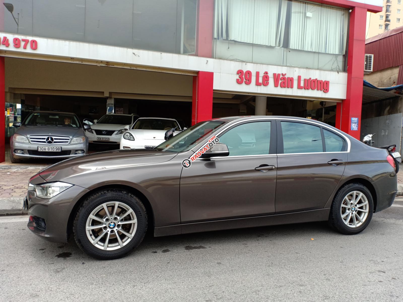 Cần bán xe BMW 3 Series 320i F30 đời 2015, màu nâu nhập Đức, 990tr-3