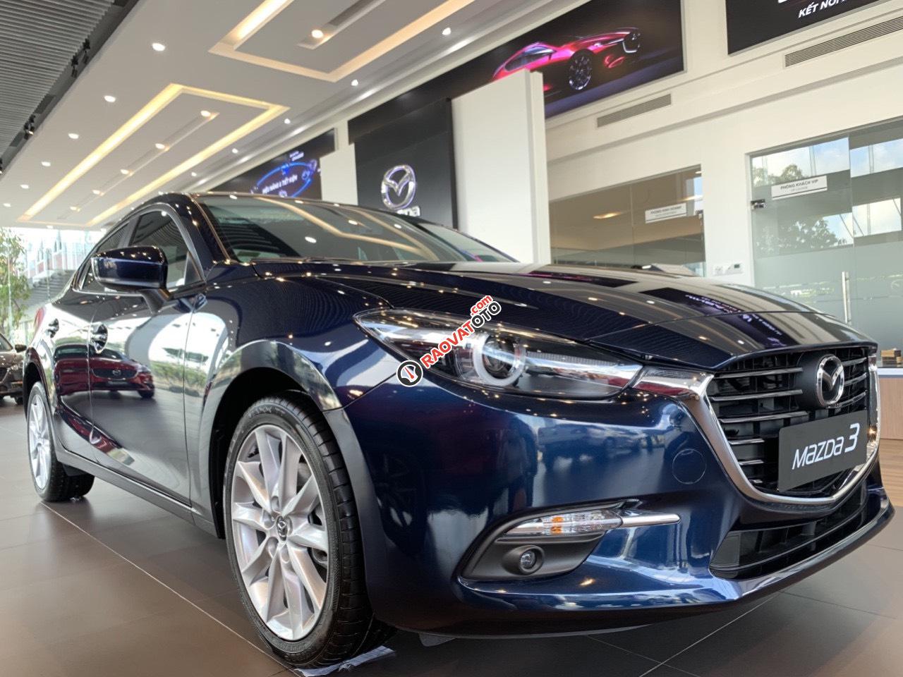 Mazda 3 2019 ưu đãi khủng lên đến 25 triệu - Lh: 0909272088-3