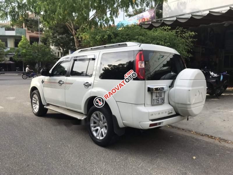 Bán lại Ford Everest 4x2 đời 2014 bản Limited, máy dầu, số tự động-2