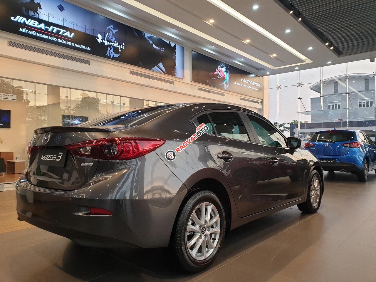 Mazda 3 2019 ưu đãi khủng lên đến 25 triệu - LH: 0909272088-6