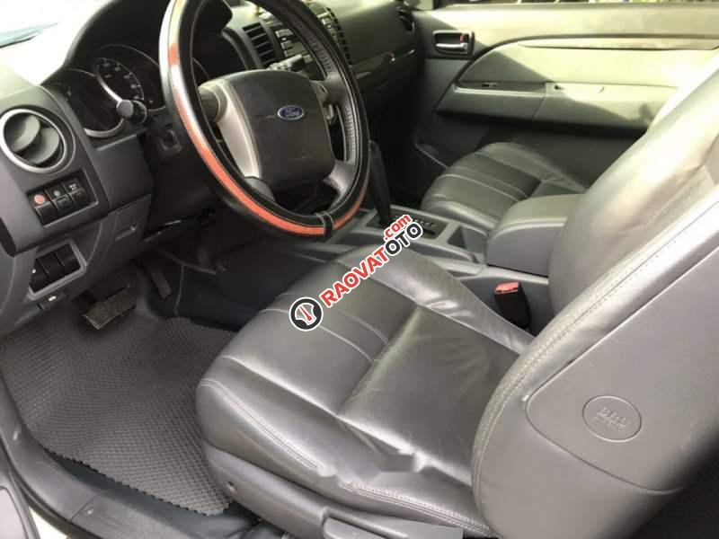 Bán lại Ford Everest 4x2 đời 2014 bản Limited, máy dầu, số tự động-0