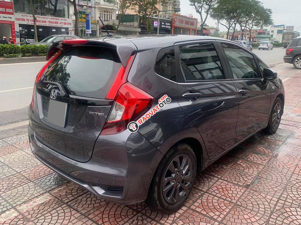 Bán Honda Jazz 2019 tự động màu đen, nhập Hàn, xe như mới-0