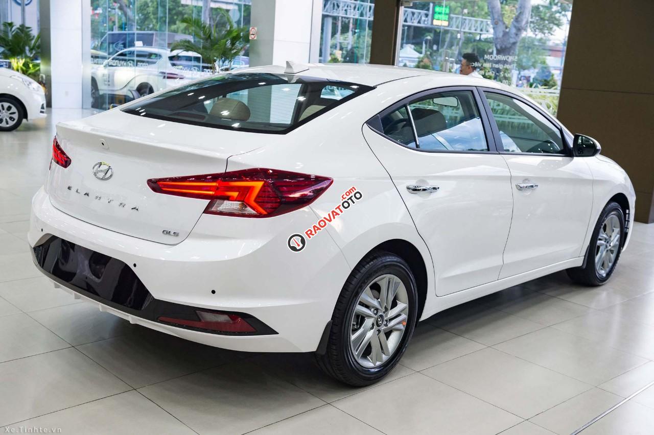Hyundai Elantra Facelift 2019 - Tặng 20 triệu - giao ngay - 0914 200 733-6