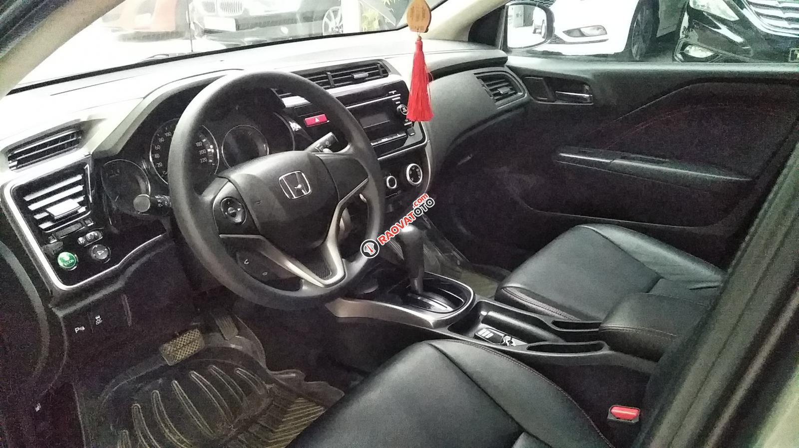 Bán xe Honda City 1.5 AT đời 2016, màu xám, giá tốt-2