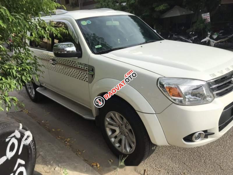 Bán lại Ford Everest 4x2 đời 2014 bản Limited, máy dầu, số tự động-4