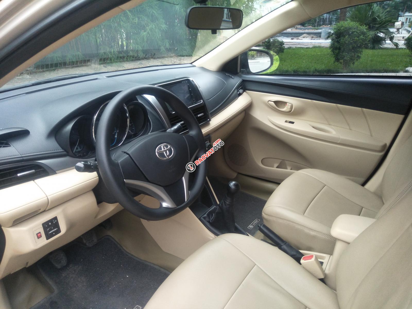 Cần bán Toyota Vios E đời 2016, màu ghi vàng -2