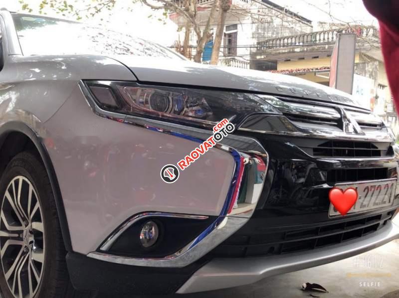 Bán xe Mitshibishi Outlander CVT 2018, siêu lướt odo 4200km-1