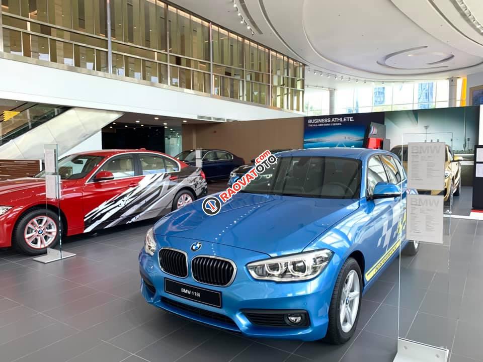 [BMW Quận 2] BMW 118i nhập khẩu, hỗ trợ đến 50% phí trước bạ, vay lãi suất thấp. Hotline PKD - 0908 526 727-8