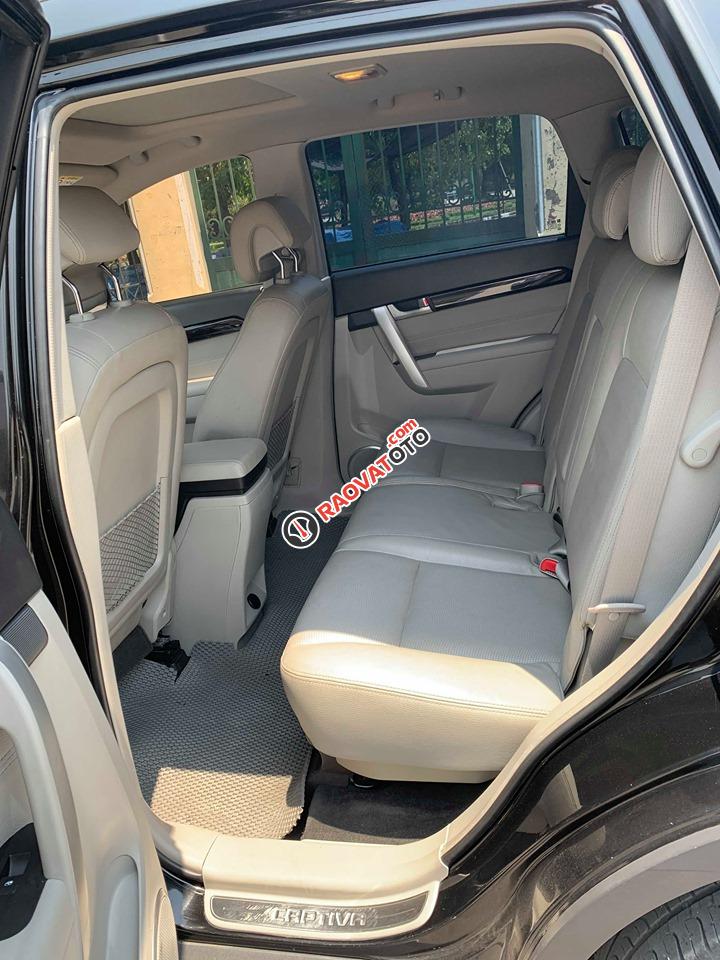 Cần bán Chevrolet Captiva LTZ đời 2016, màu đen số tự động-0