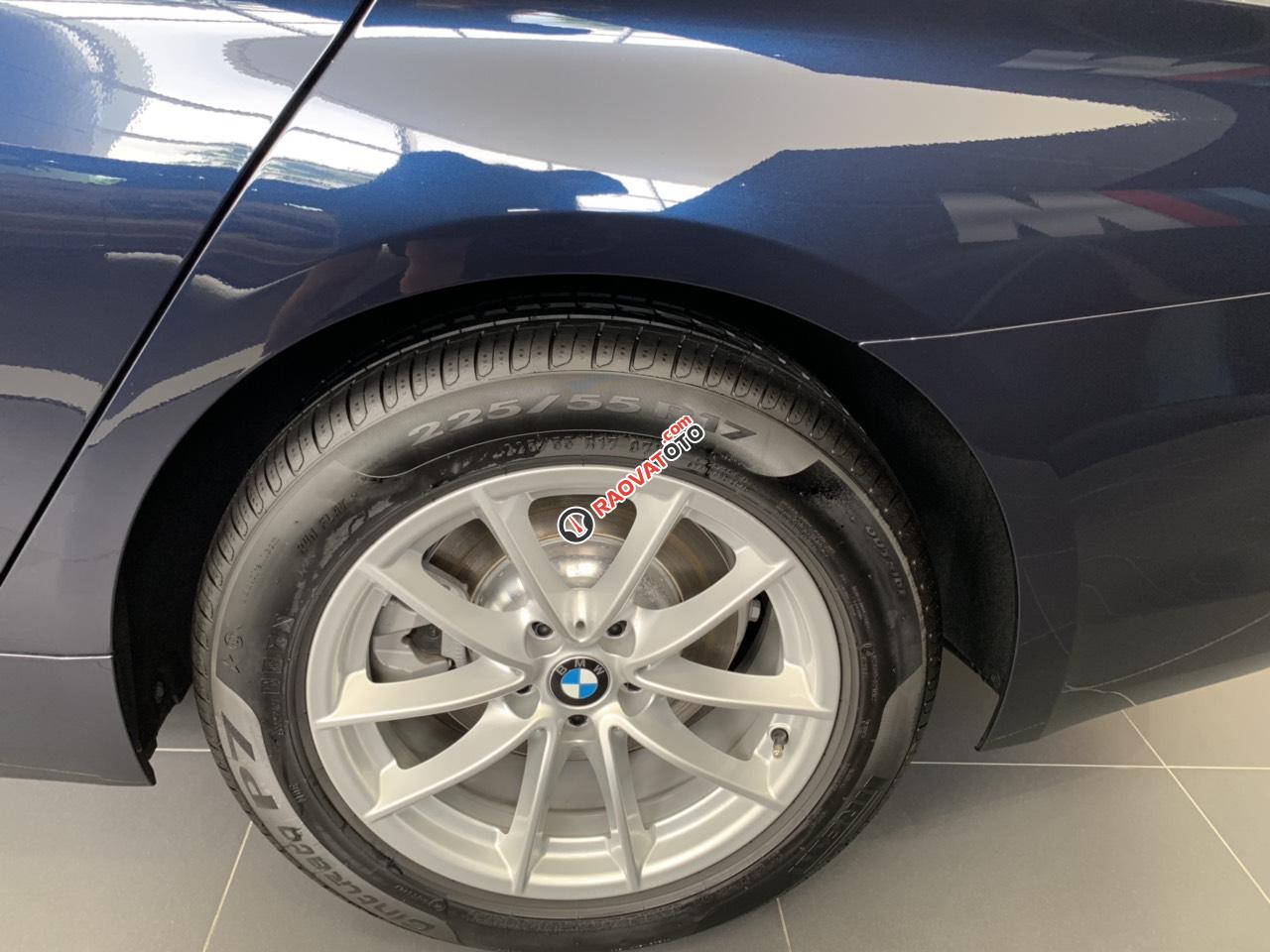 [BMW Quận 2] BMW 520i All new, giảm tiền mặt, bảo hiểm vật chất, bảo dưỡng. Hotline PKD 0908 526 727-4