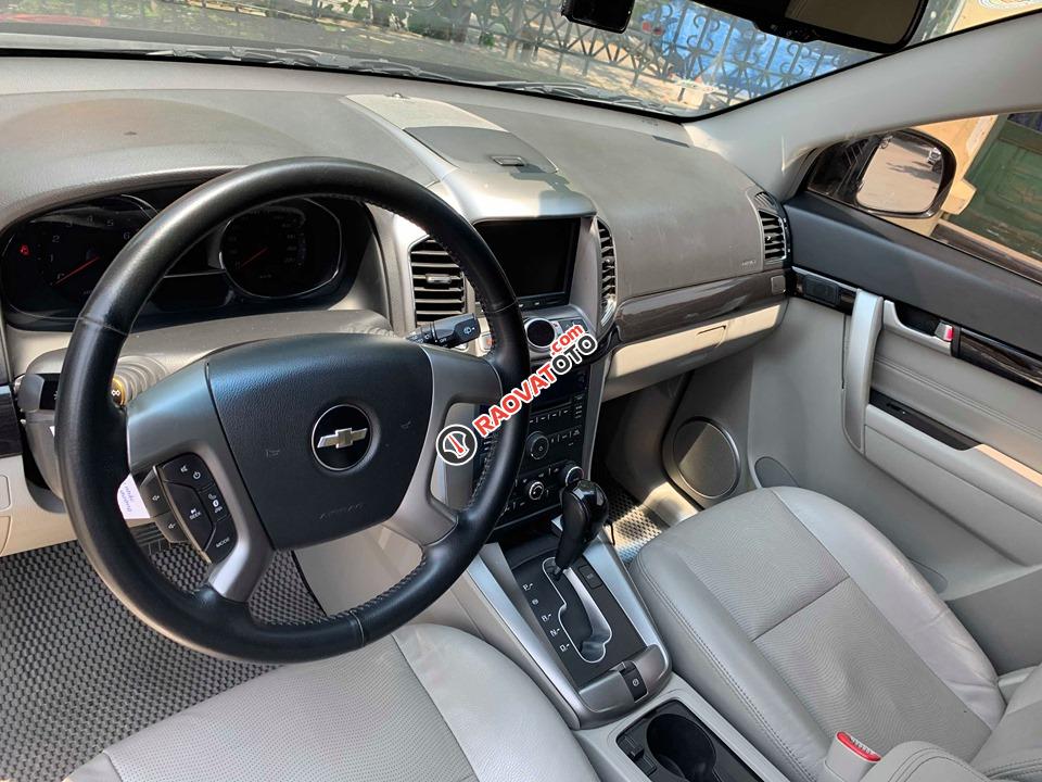 Cần bán Chevrolet Captiva LTZ đời 2016, màu đen số tự động-1