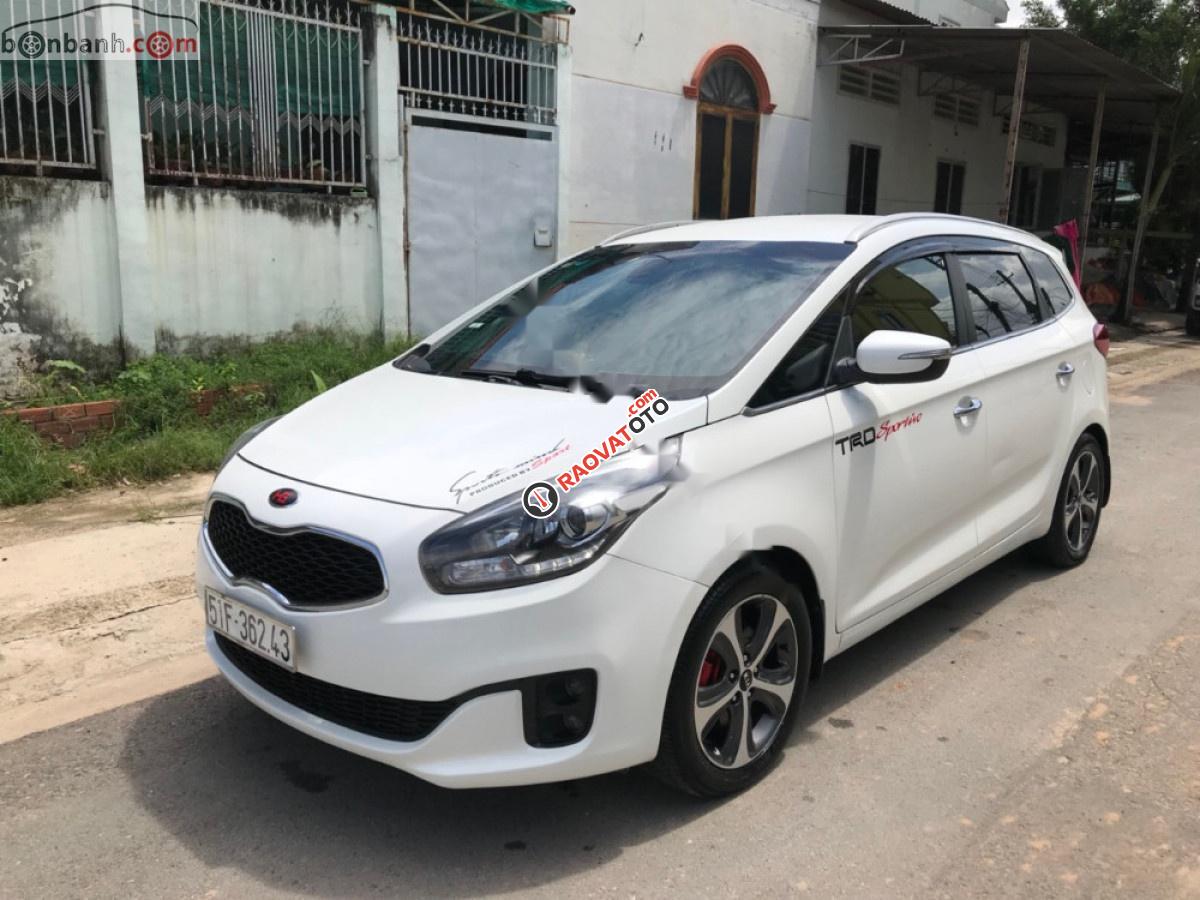 Bán Kia Rondo DAT năm sản xuất 2015, màu trắng, xe gia đình -4