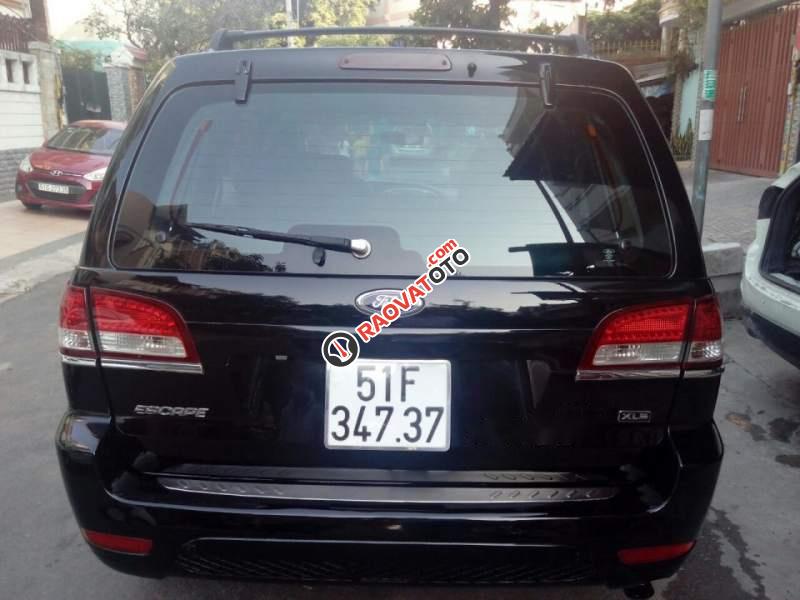 Bán chiếc xe Ford Escape 2.3 đời 2009, màu đen, số tự động, xe rất đẹp-1