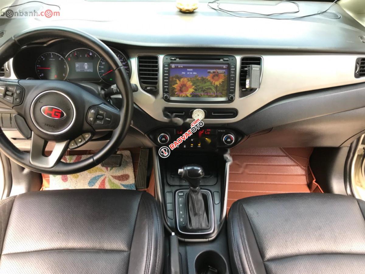 Bán Kia Rondo DAT năm sản xuất 2015, màu trắng, xe gia đình -0