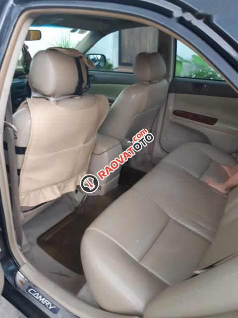 Cần bán gấp Toyota Camry 2.4 đời 2003, nội thất còn mới-3